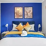 Spacious Luxury Garden House Free Parking