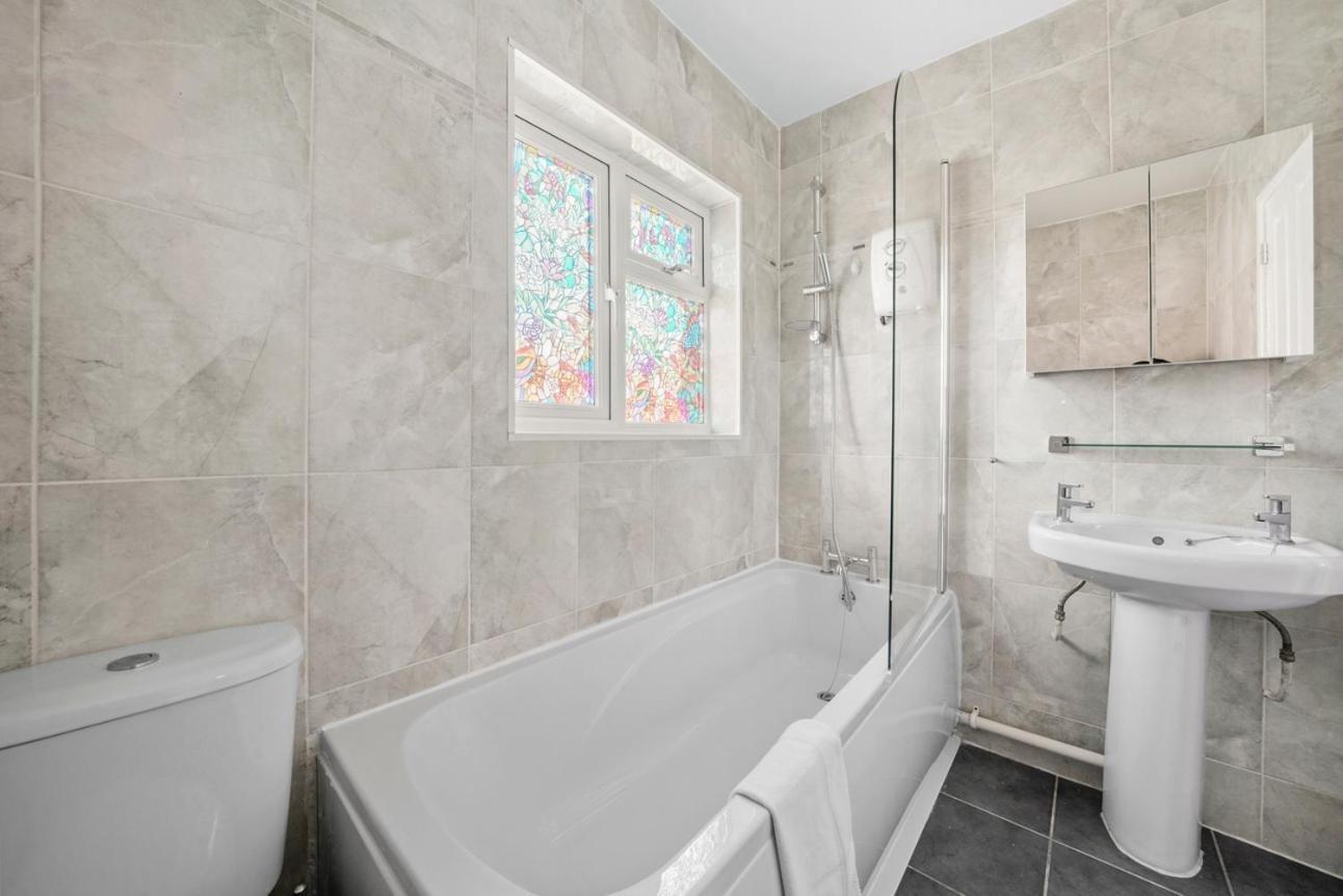 Spacious Luxury Garden House Free Parking Apartment Bristol