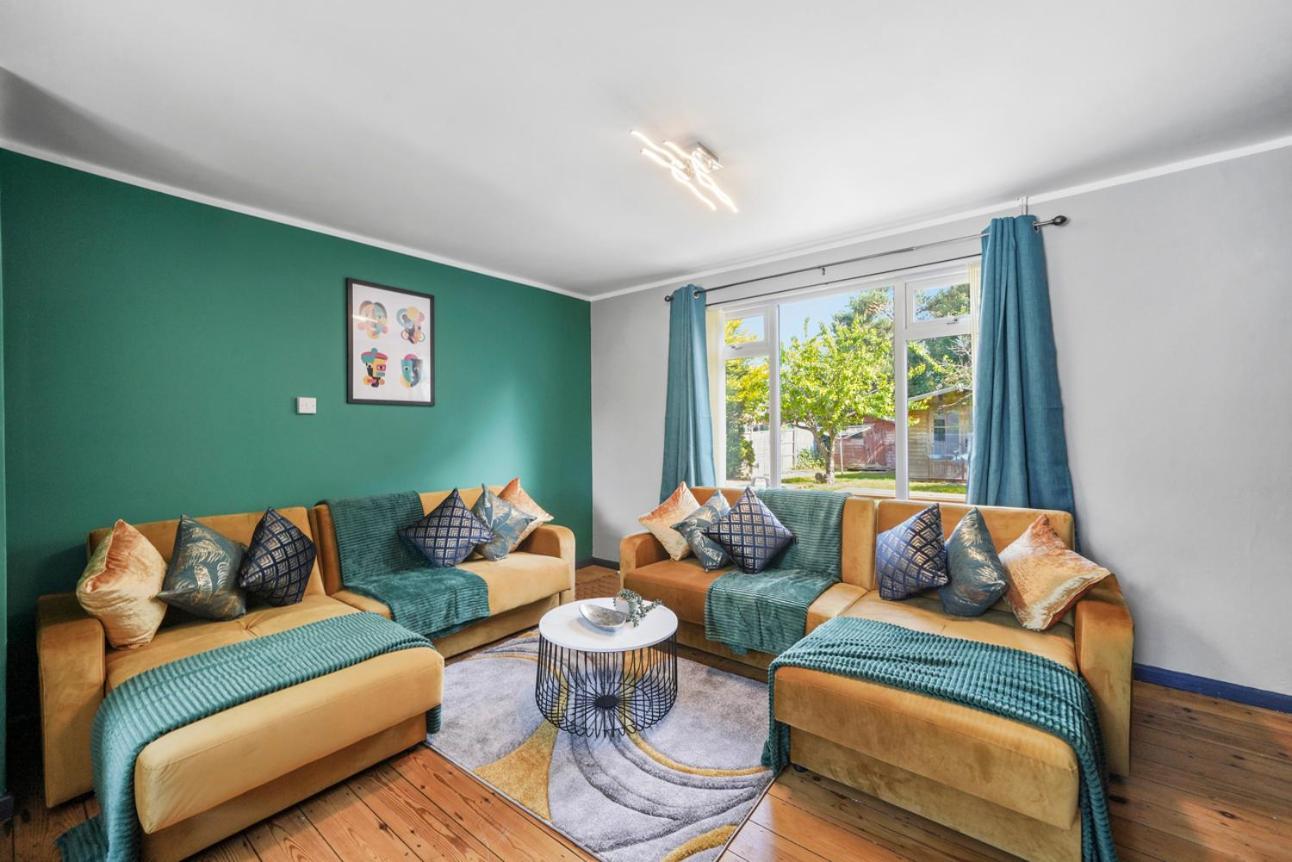 Apartment Spacious Luxury Garden House Free Parking *